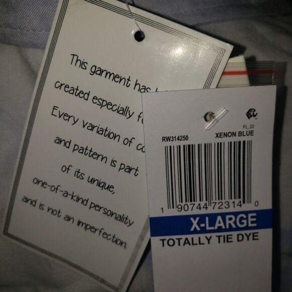 Ultra Flirt Short Sleeve Front Tie Blouse. Size XL Juniors. Blue/White. NWT. - Picture 5 of 5